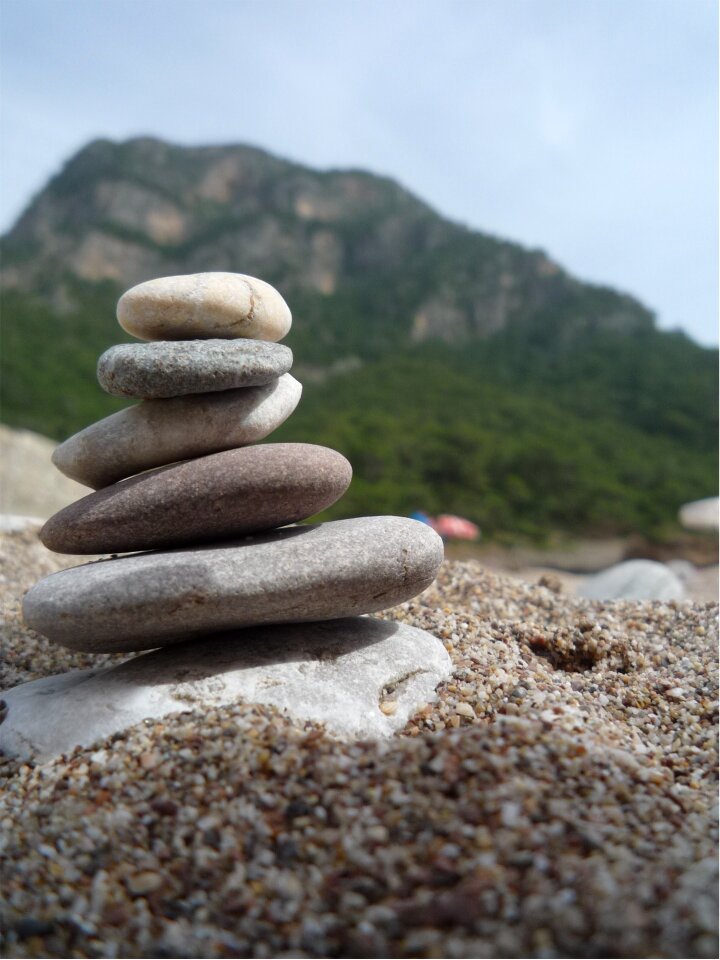 Balance pyramid beach