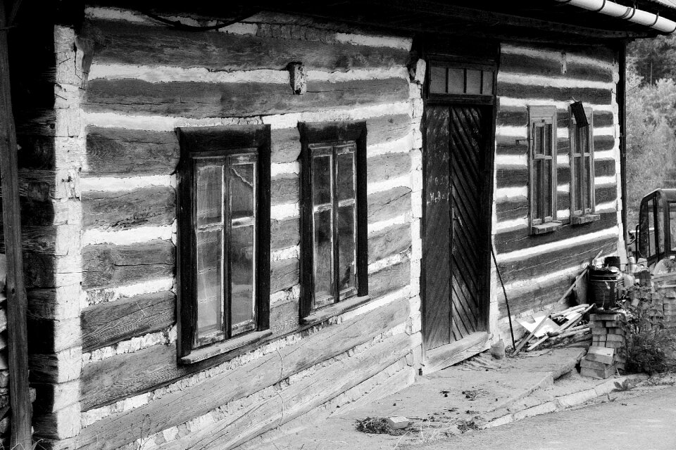 The roof of the rural cottage wooden balls