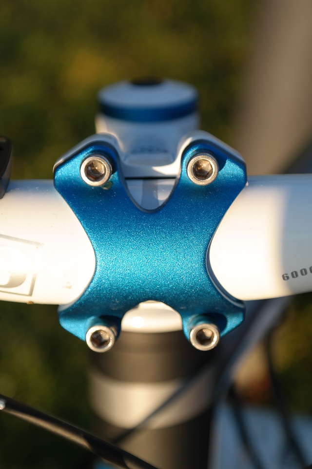 Handlebar stem handlebars wheel