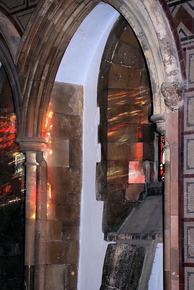 Reflection glass stained