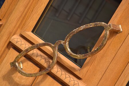 Glasses door handle glasses and opticians