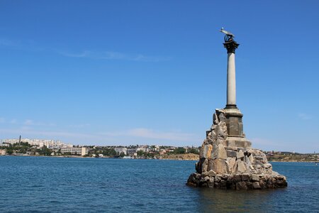 Seas port statue