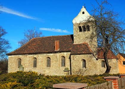 Used architecture historically
