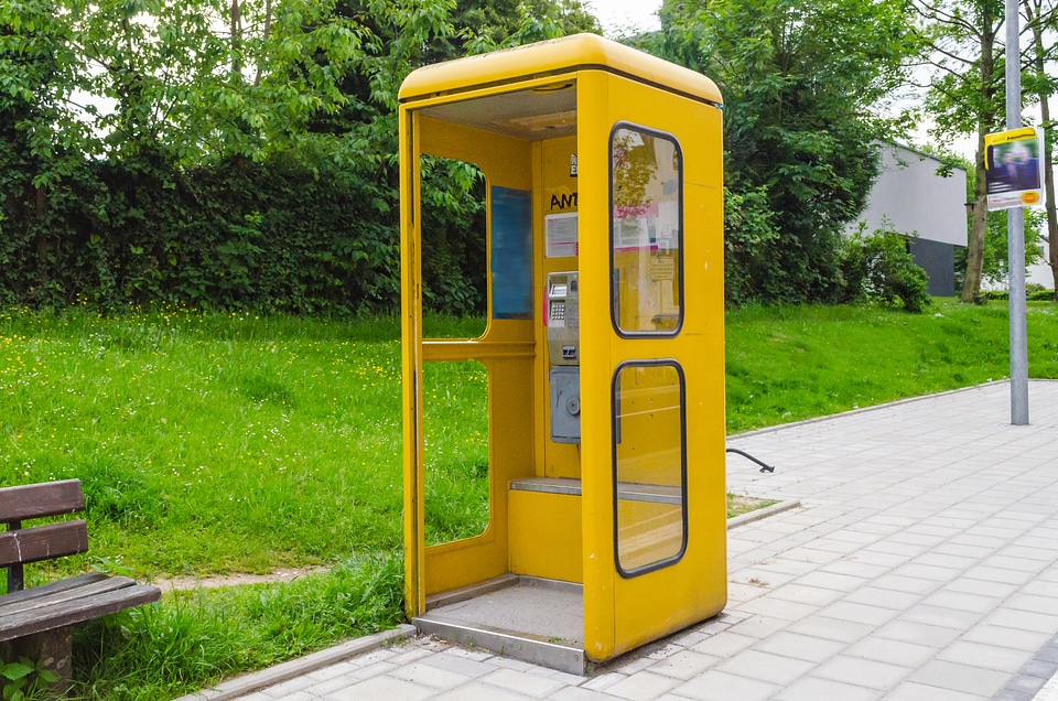 Emergency call yellow