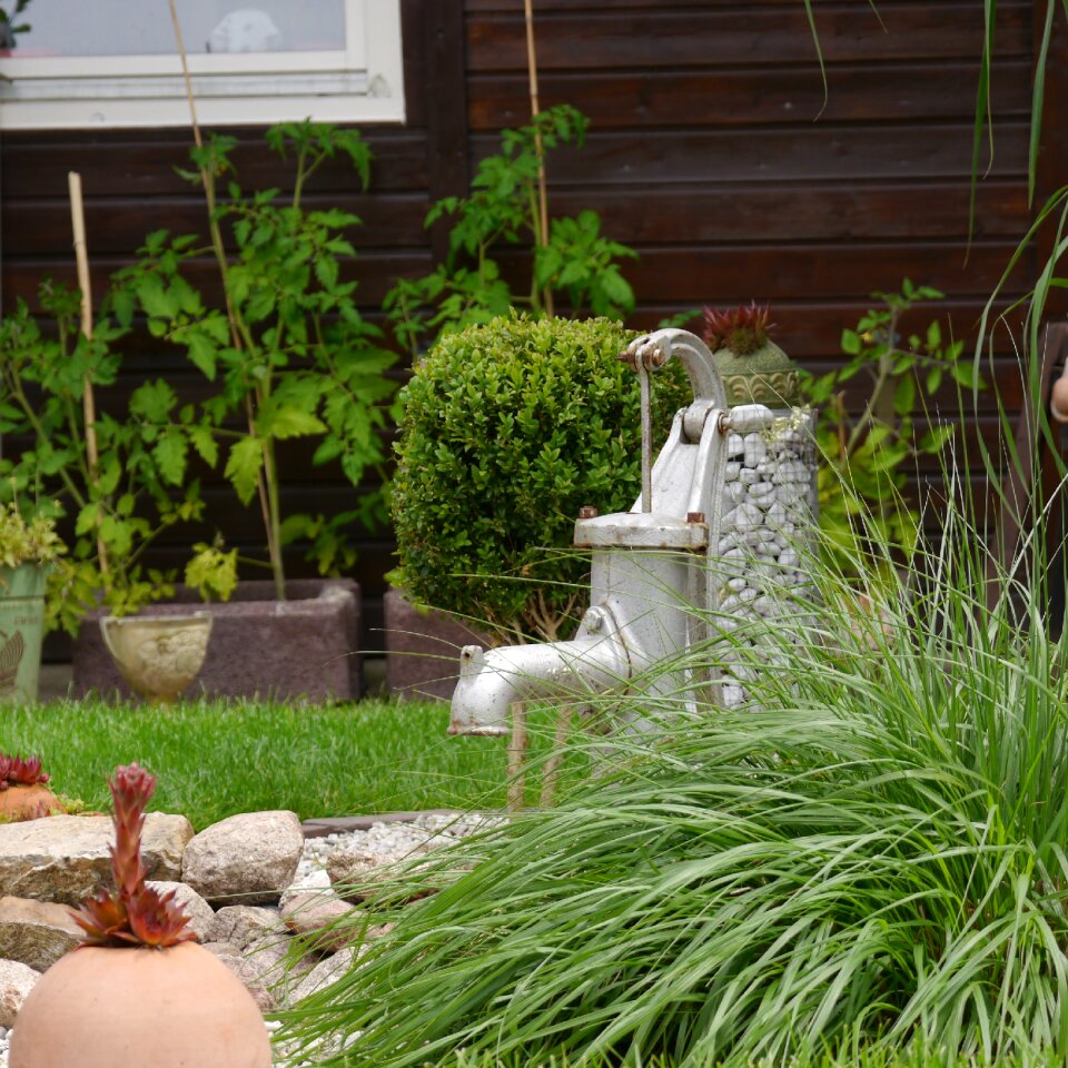Garden fountain garden design