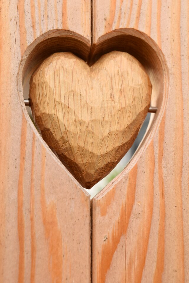 Carved art love