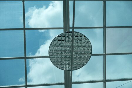Building modern glass
