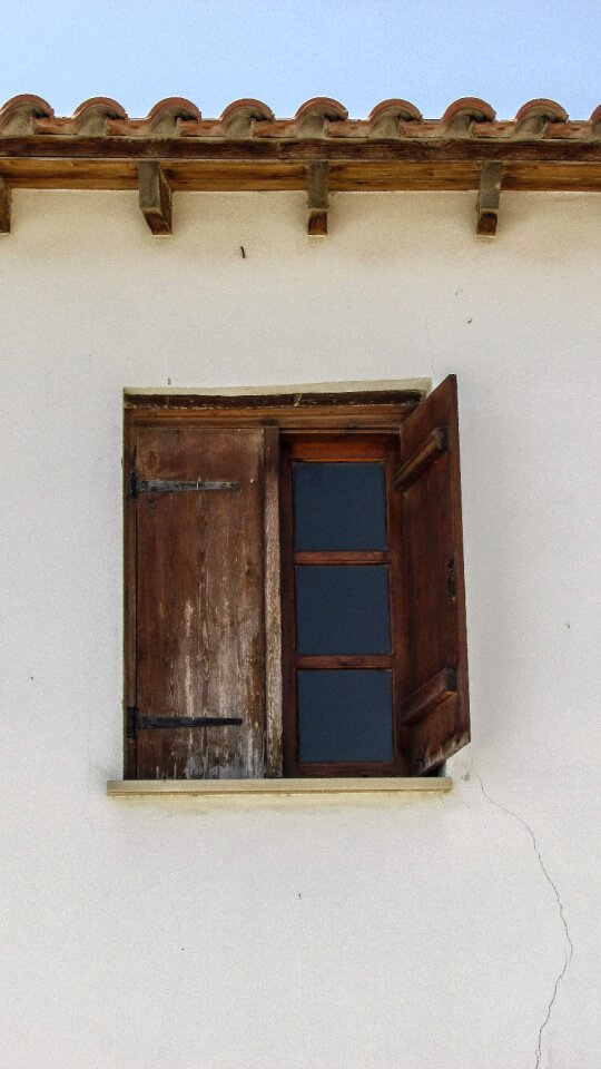 Old house window architecture