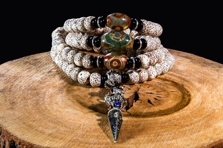 Religion pearl jewellery