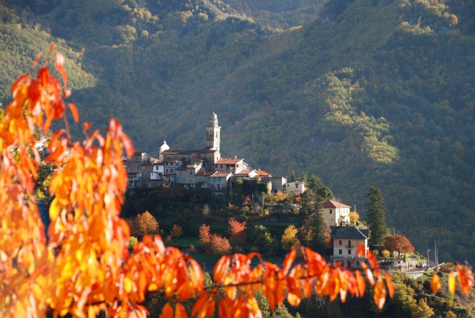 Autumn borgo liguria