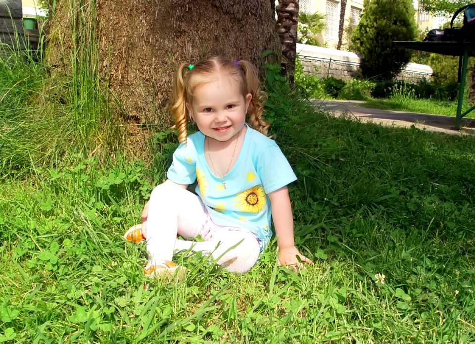 The little girl childhood summer