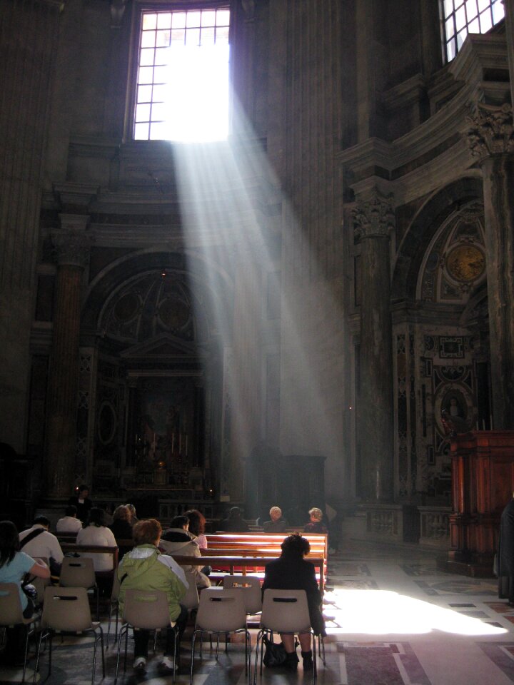 Church people st peter's basilica