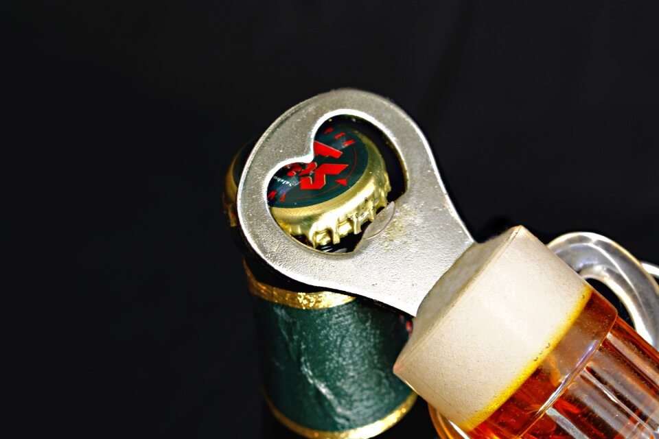 Bottleneck thirst beer