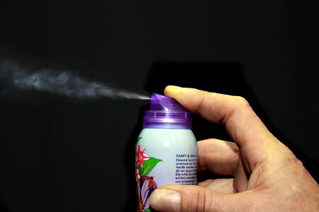 Graffiti night spray can