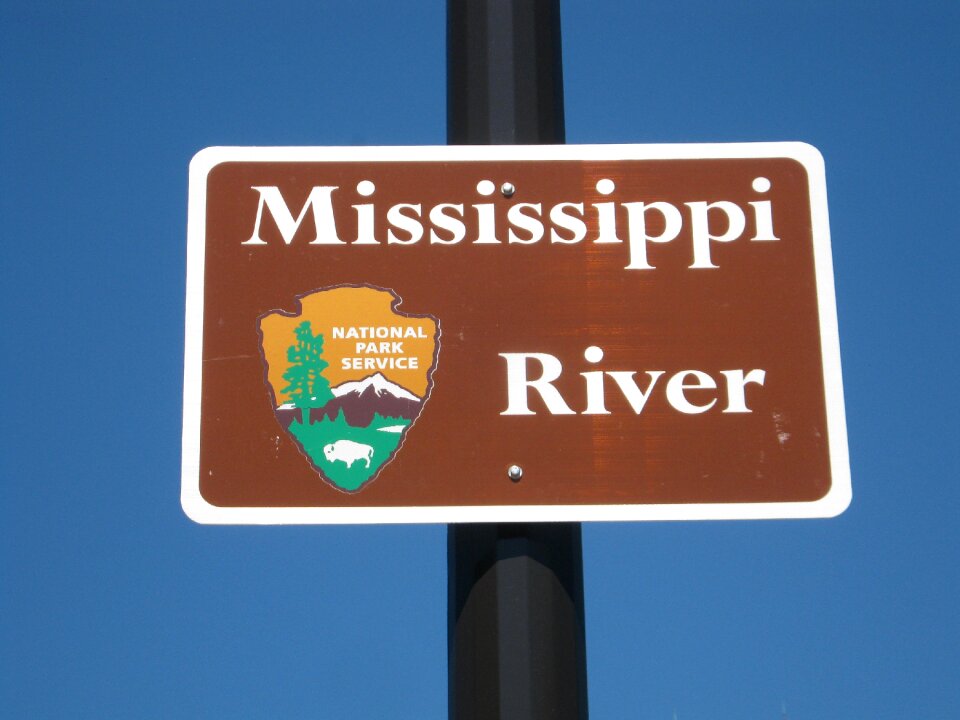 River mississippi downtown