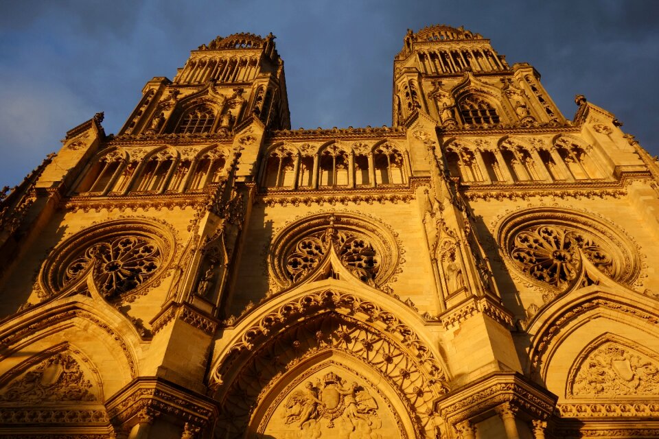 Church notre dame architecture
