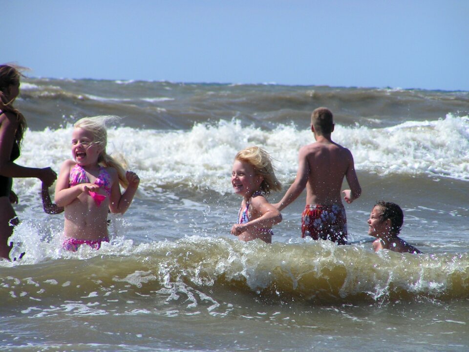 Sea girl waves