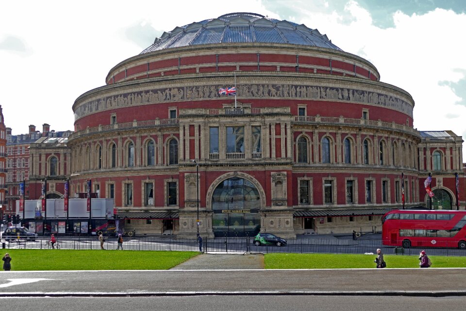 Hall sightseeing concert hall