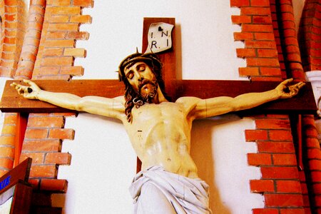Crown of thorns sculpture christianity