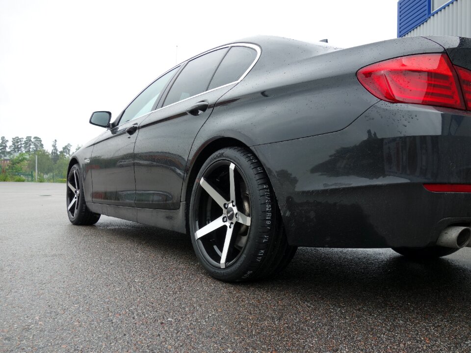 Concave wheels deep wheels inward rims