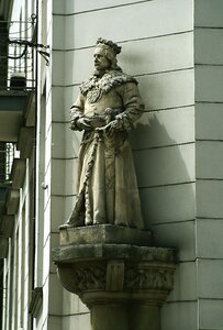 Architecture the patron new filtrate