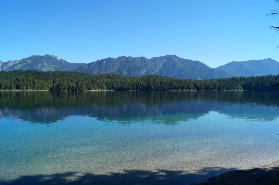 Water mirroring nature