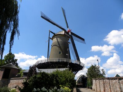 Wicks mill blades wind