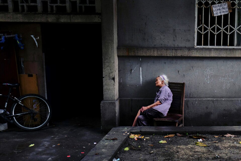 Retirement street china