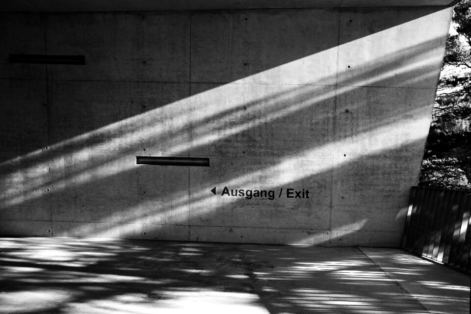 Black and white output wall