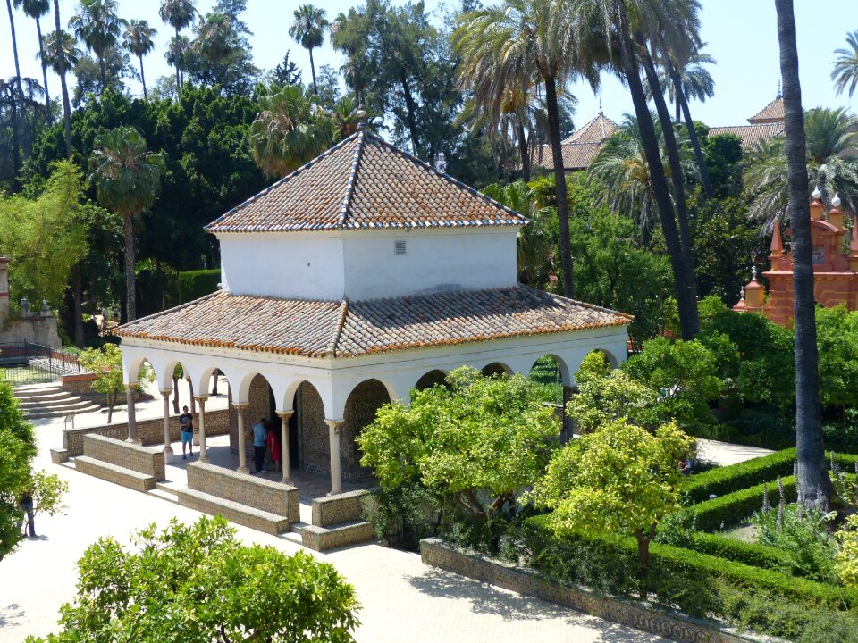 Pavilion arches seville