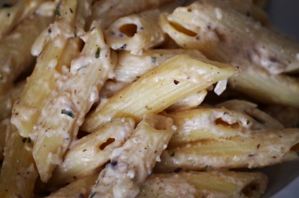 A bowl cooking sliac