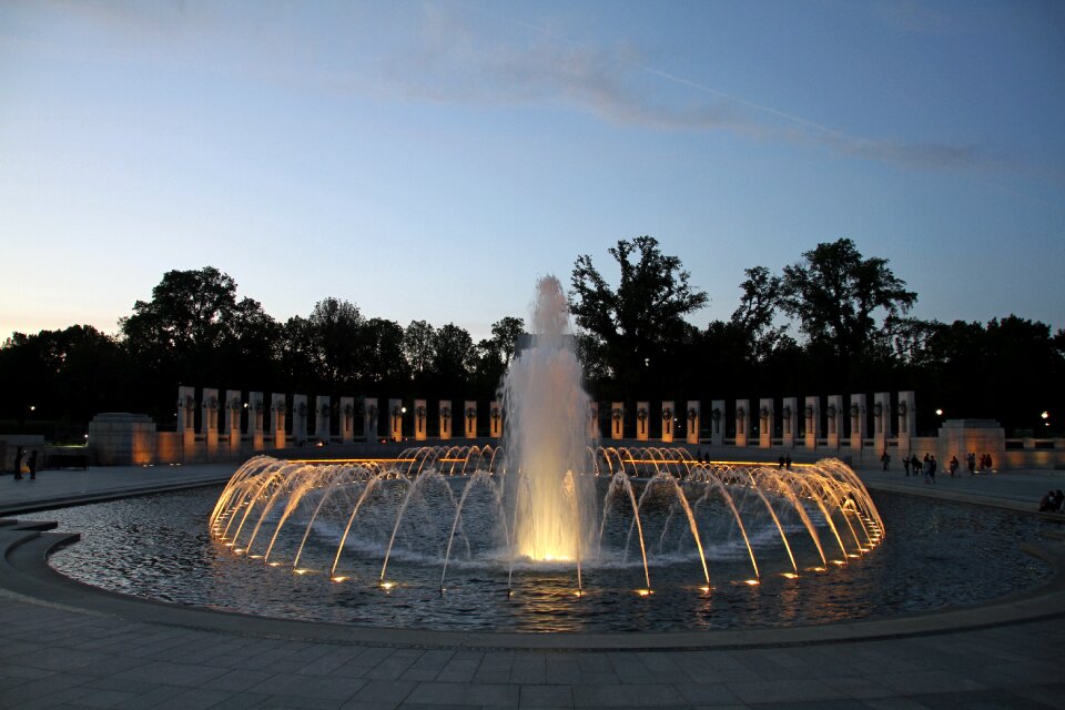Lighting landmark monument
