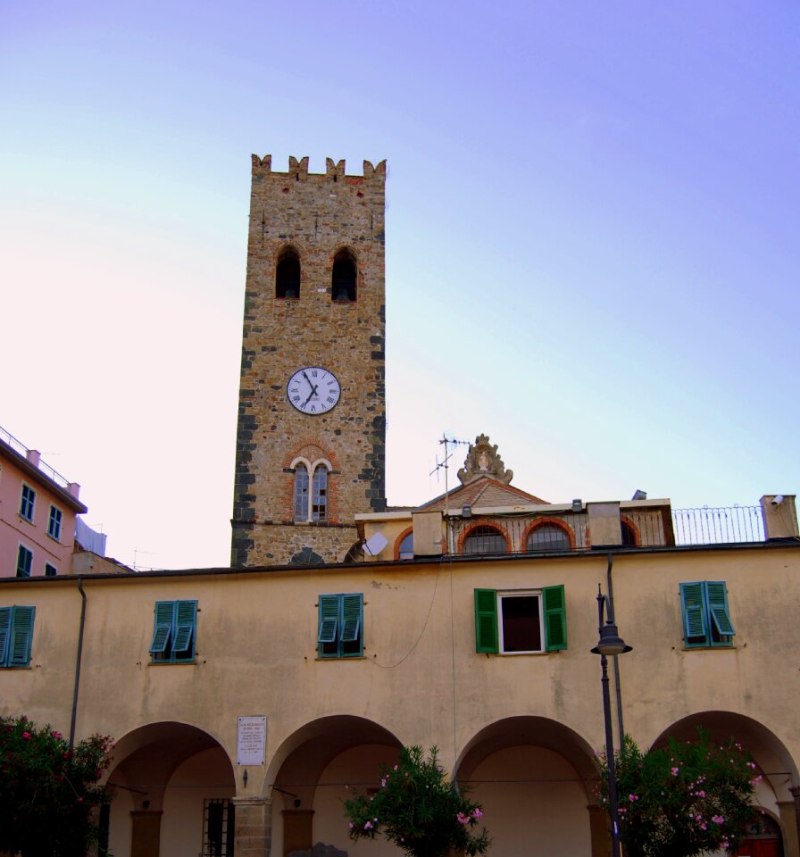 Campanile cinque terre monterosso