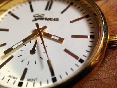 Luxury hour male
