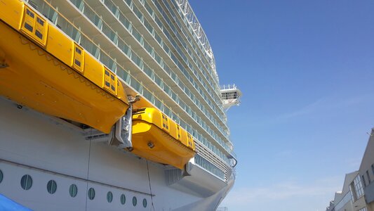 Harmony of the seas navigation france