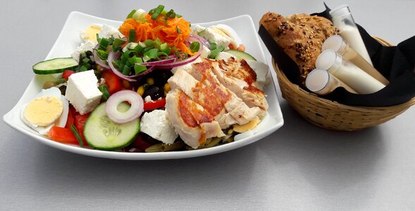 Court delicious salad
