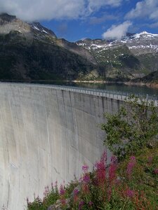Travel dam landscape