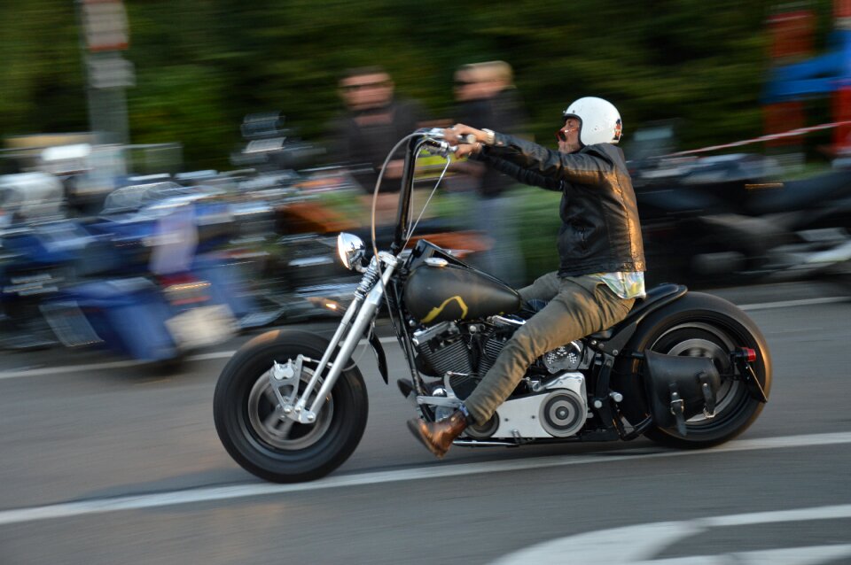 Motorcycle ride chopper