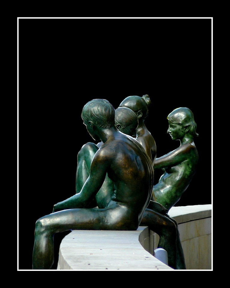 Sculpture art artwork