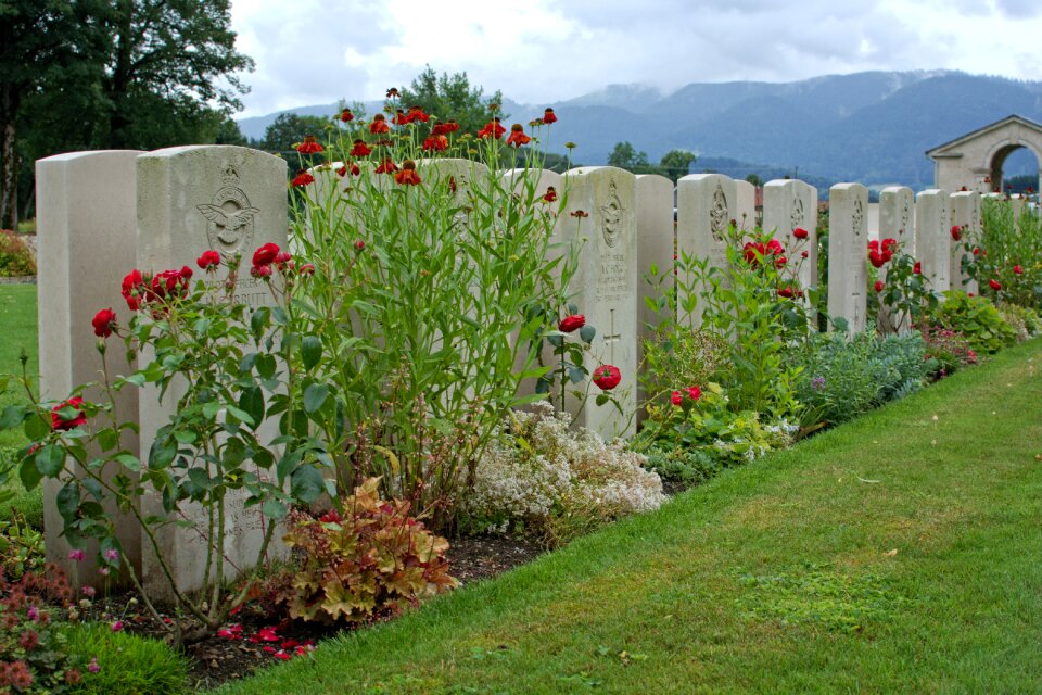 Cemetery faith mourning