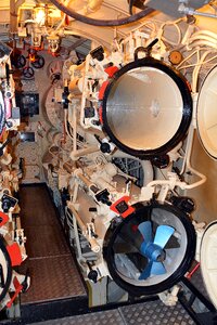 Torpedo tube torpedo technology