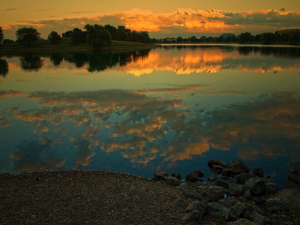 Reflection mirror