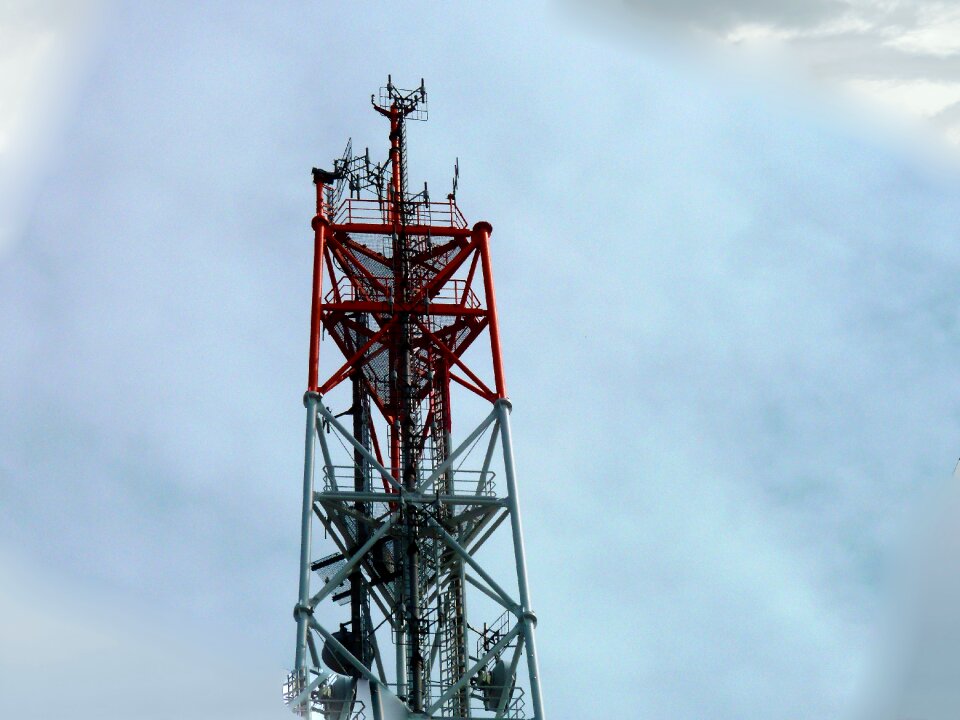 Wireless technology radio transmitter
