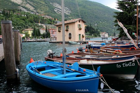 Garda lake vacations port