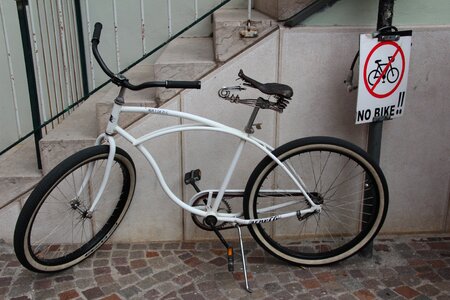 Bike parking wheel photo