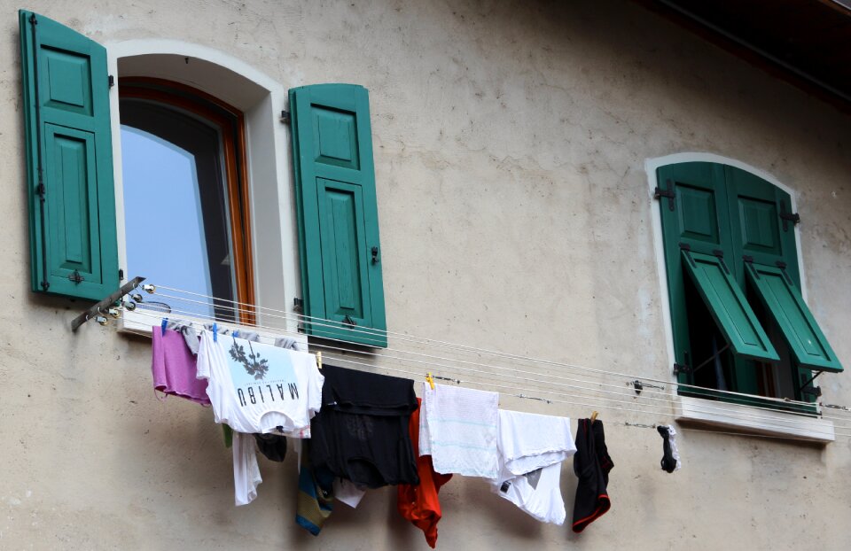 Hang laundry dry laundry garments