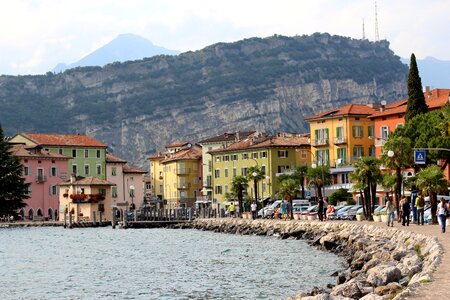Mountains boats bank