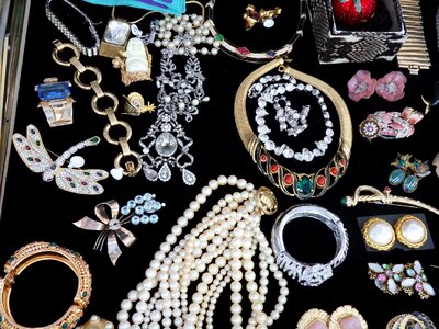Jewelry vintage
