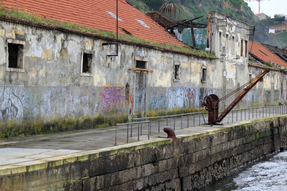 River crane lisboa