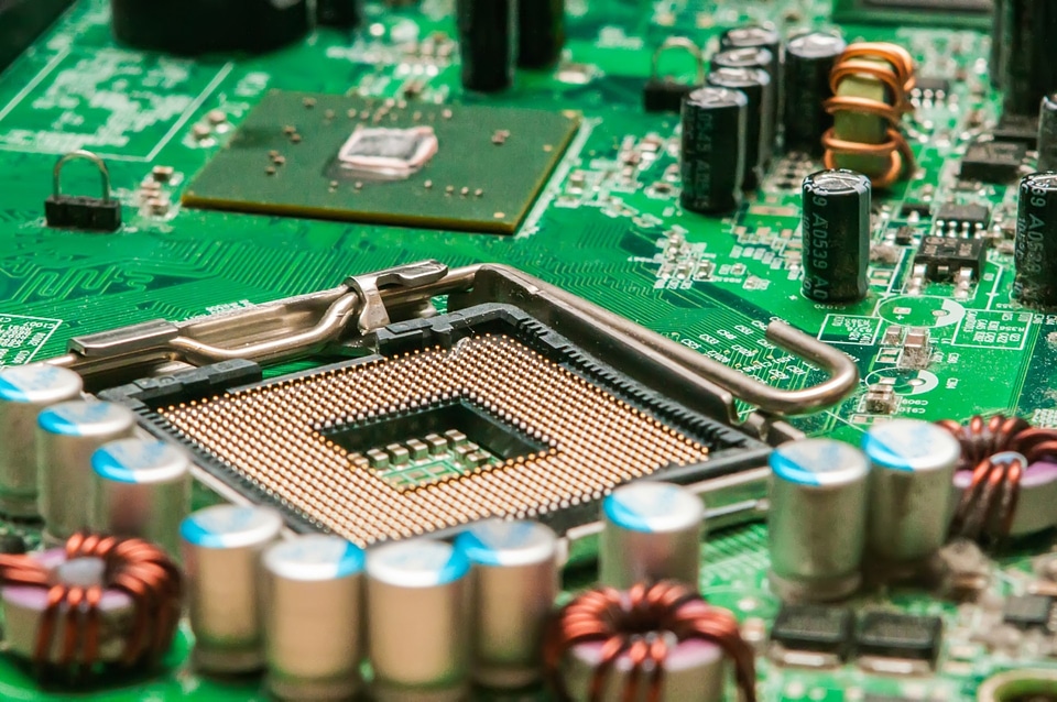 Chip circuit close-up